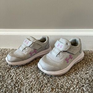 Under Armour Toddler Shoes Size 6 Grey Purple